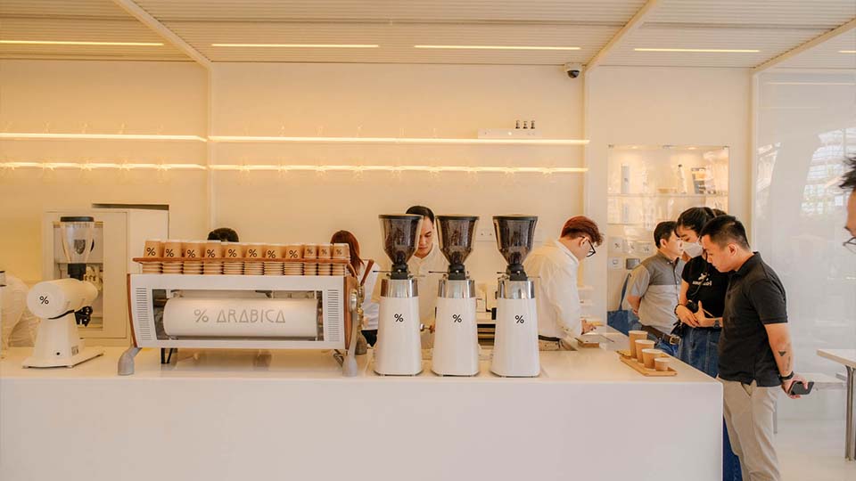 cafe-interior-design-saigon-kimbanjang-interior (thumb)