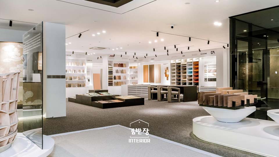 shop-interior-design-district-2 THUM